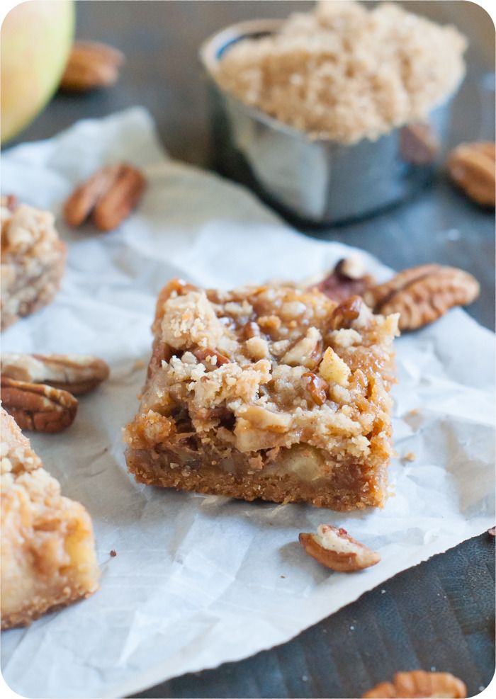 Caramel Honeycrisp Apple Bars Bake at 350°